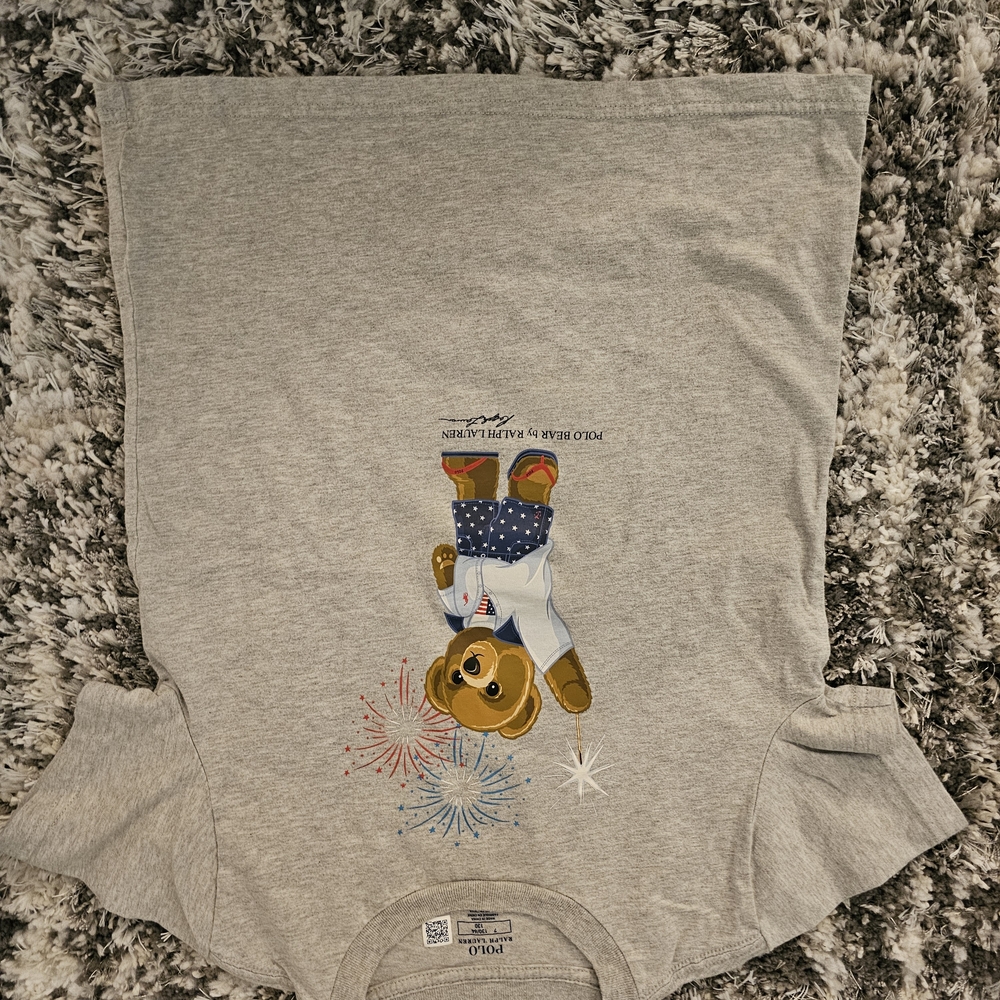 Polo Ralph Lauren Gray T-Shirt with Bear Graphic